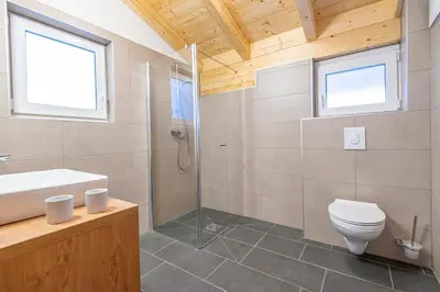 Ein Badezimmer in der Unterkunft Chalet Dorf Wagrain Alpenleben by AlpenTravel