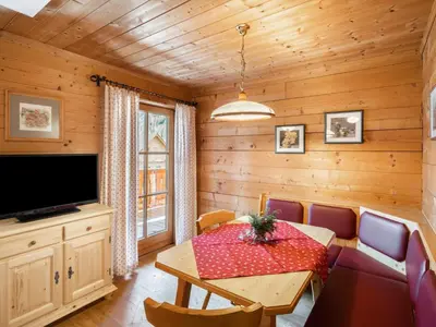 TV/Unterhaltungsangebot in der Unterkunft Chalet Gnadenalm by Interhome