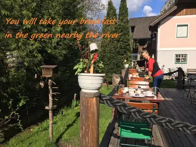 Ein Garten an der Unterkunft B&B Simmer