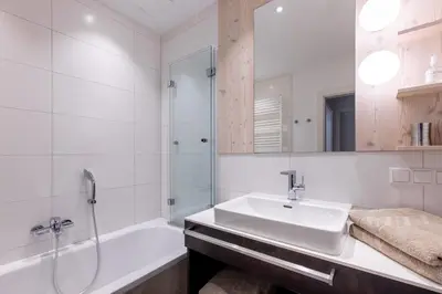 Ein Badezimmer in der Unterkunft wohn.genuss app traumhaus