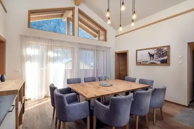 Ein Sitzbereich in der Unterkunft CHALET MONTIS