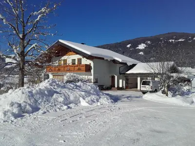 Ferienhaus Kahr Appartment Ennstal im Winter