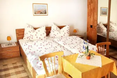 Ein Bett oder Betten in einem Zimmer der Unterkunft Bio-Bauernhof Greiml