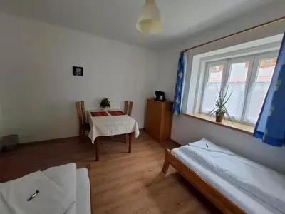 Ein Bett oder Betten in einem Zimmer der Unterkunft Gingin- rooms
