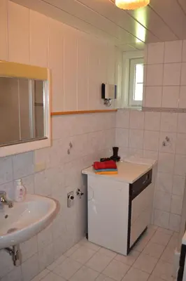 Ein Badezimmer in der Unterkunft Gingin- rooms