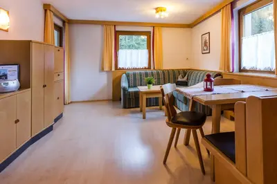 Ein Sitzbereich in der Unterkunft Haus Berner