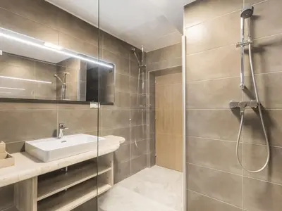 Ein Badezimmer in der Unterkunft Apartment Eisenhut by Interhome