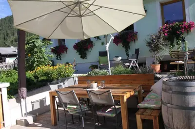 Ein Garten an der Unterkunft Haus Friedeck