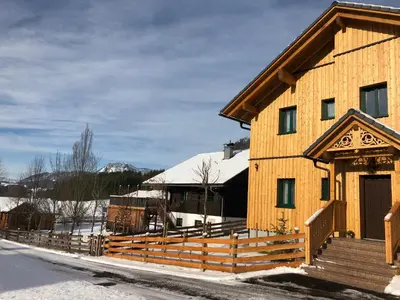 Das Gebäude in dem sich die Ferienwohnung befindet