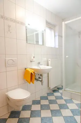 Ein Badezimmer in der Unterkunft Gästehaus Geigenbauer