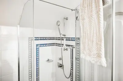 Ein Badezimmer in der Unterkunft Waldach Villa