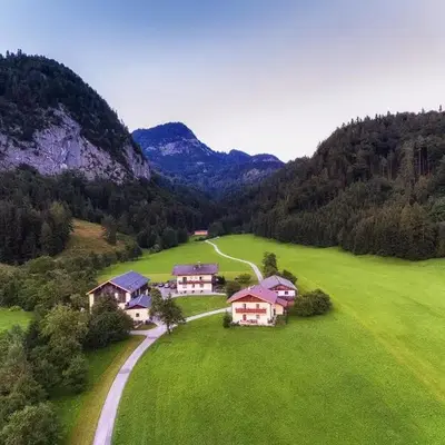 Hinterkellaubauer