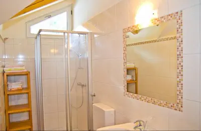 Ein Badezimmer in der Unterkunft Pension Walchauhof