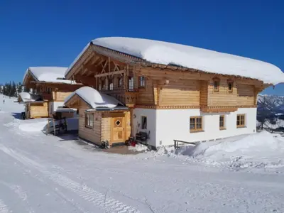 Chalet Aualm-2 by Interhome im Winter