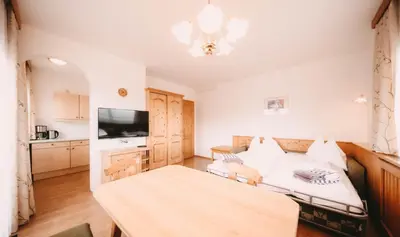 TV/Unterhaltungsangebot in der Unterkunft Posers Bergwelt B&B