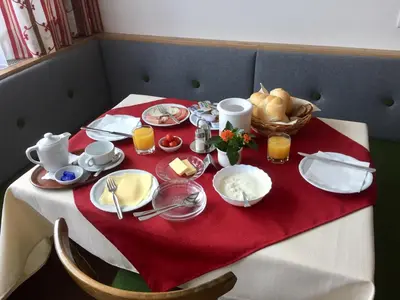 Essen in der Pension oder in der Nähe