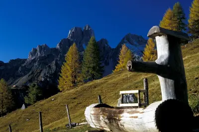 Ein allgemeiner Bergblick oder ein Berglick von der Ferienwohnung aus