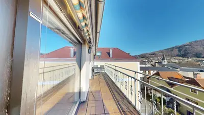 Ein allgemeiner Bergblick oder ein Berglick von der Ferienwohnung aus
