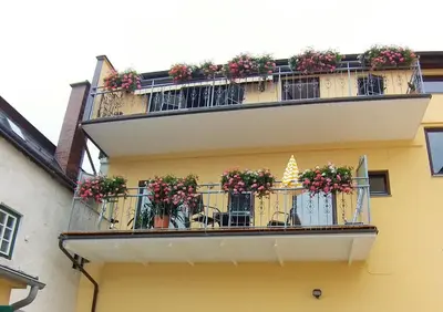 Ein Balkon oder eine Terrasse in der Unterkunft Marktplatz Traunsee LAKE View
