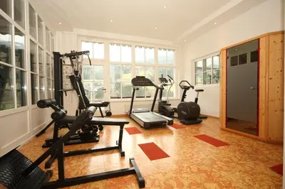 Das Fitnesscenter und/oder die Fitnesseinrichtungen in der Unterkunft Alpenhotel Neuwirt