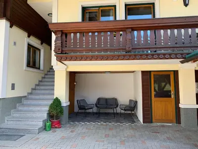Ein Balkon oder eine Terrasse in der Unterkunft Auschlössl Appartements Reiteralm - 5 minutes walk to cablecar