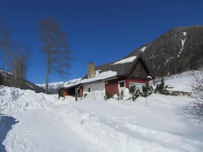 Almland Hütte im Winter