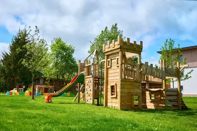 Ein Kinderspielbereich in der Unterkunft Laudach INN