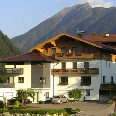 Edelweiss Apartments