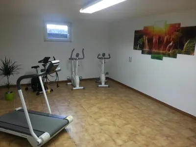 Das Fitnesscenter und/oder die Fitnesseinrichtungen in der Unterkunft 4 Jahreszeiten