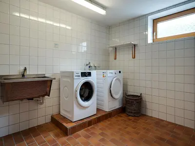 Ein Badezimmer in der Unterkunft Chalet in Mauterndorf near Ski Slopes