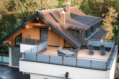 Das Gebäude in dem sich die Ferienwohnung befindet