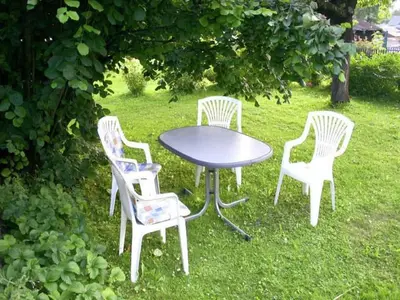 Ein Garten an der Unterkunft Ferienhaus in Scheifling nahe Skipisten