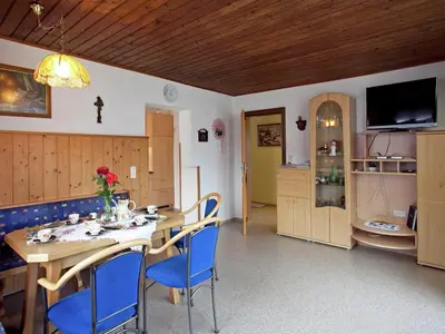 Küche/Küchenzeile in der Unterkunft Apartment in Wagrain near Ski Slopes