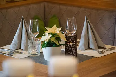 Getränke in der Unterkunft Hotel Häuserl im Wald