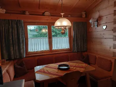Ein Sitzbereich in der Unterkunft Appartement Hödlmoser