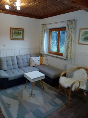 Ein Sitzbereich in der Unterkunft Haus Höber