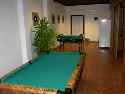 Ein Billardtisch in der Unterkunft Hotel YOUHEY am Wolfgangsee