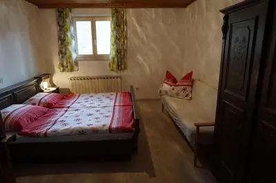 Ein Bett oder Betten in einem Zimmer der Unterkunft Ferienwohnung im Haus Maria