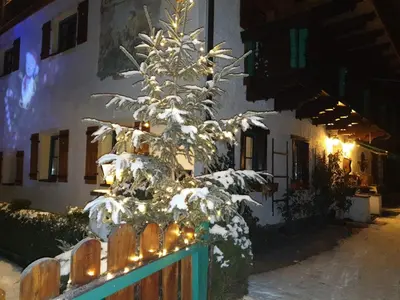 Das Gebäude in dem sich das Bed & Breakfast befindet
