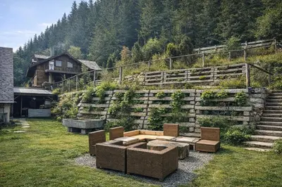 Ein Garten an der Unterkunft Land - Haus