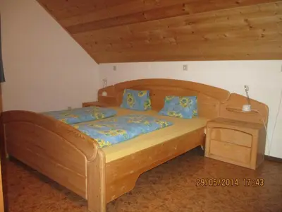 Ein Bett oder Betten in einem Zimmer der Unterkunft Ferienwohnung A 55 m2