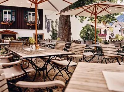 Ein Restaurant oder anderes Speiselokal in der Unterkunft TAUROA Krenn