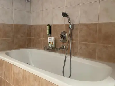 Ein Badezimmer in der Unterkunft Loft Krämerhaus Annaberg, Dachstein West