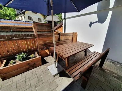 Ein Balkon oder eine Terrasse in der Unterkunft Ferienwohnung Heindl