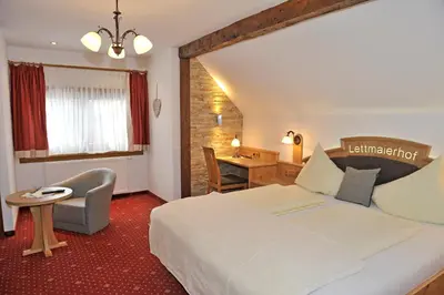 Ein Bett oder Betten in einem Zimmer der Unterkunft Lettmaierhof