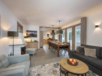 Ein Sitzbereich in der Unterkunft Holiday Home Steindlwald by Interhome