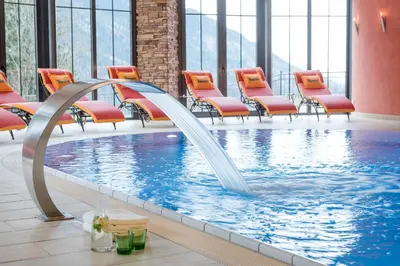 Der Swimmingpool an oder in der Nähe von Appartements Gut Berg