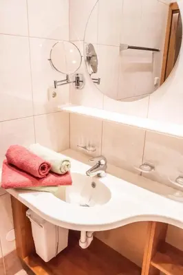 Ein Badezimmer in der Unterkunft Fewo Weissenbacher Katschberg