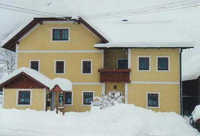 Haus Trausner im Winter