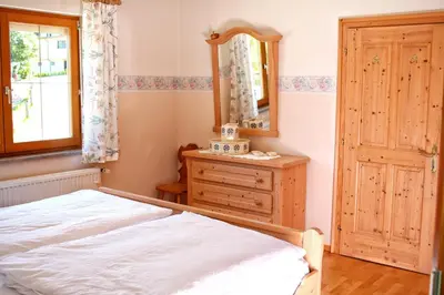 Ein Bett oder Betten in einem Zimmer der Unterkunft Ferienhaus Schaller am Galsterberg